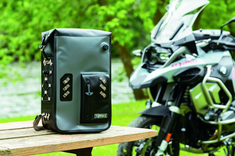 Kuryakyn #5173 - Torke 25L Dry Backpack