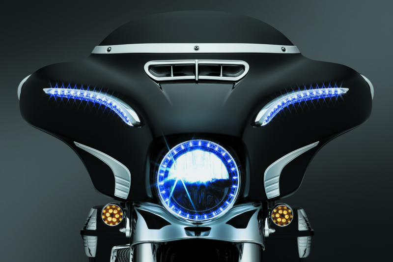 Kuryakyn #1387 - Smooth Windshield Trim 14-Up Touring Chrome