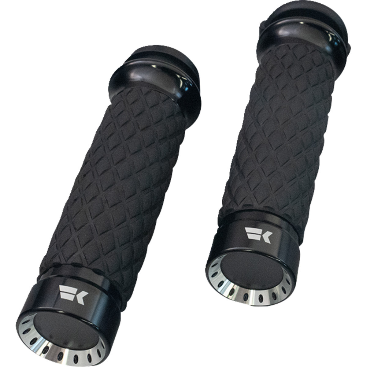 Khrome Werks #500330 - Turbine Grips - Custom Contour - Diamond - Black