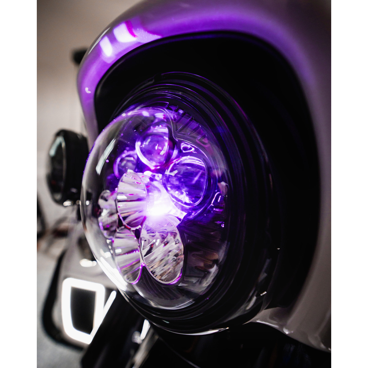 Custom Dynamics #SD2-7-13 - Headlight - Shark Demon® - LED - Color Changing