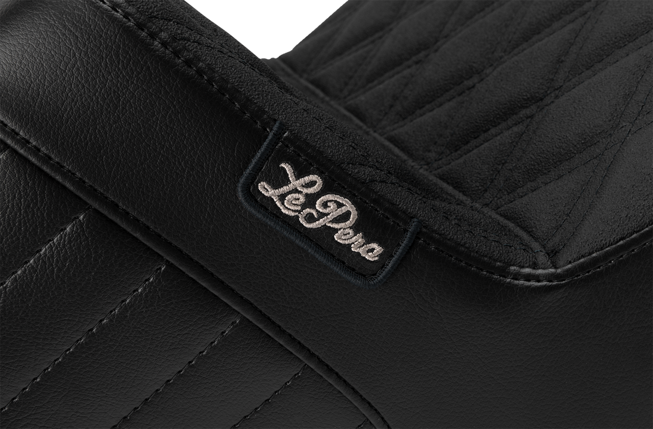 Le Pera #LV-597DDGP - Kickflip Seat - Double Diamond Stitch w/ Gripp Tape - FLH/FLT '23-'24