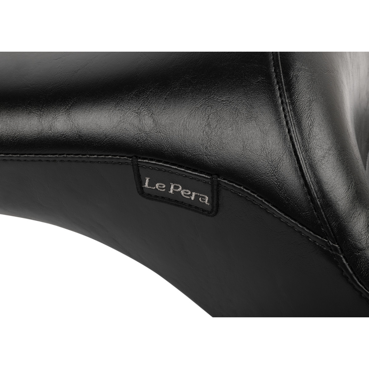 LE Pera #LV-957S - Maverick Seat - without Backrest - Smooth - Black - FLH/FLT '23-'25