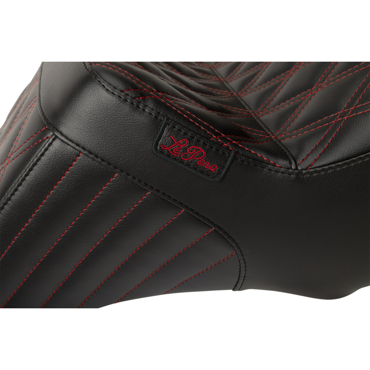 LE Pera #LV-587DD-R01 - Tailwhip Seat - Red Double Diamond Stitch - FLH/FLT '23-'25