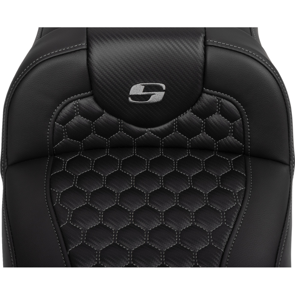 Saddlemen #823-07-190B2 - Roadsofa™ Extended Reach Seat - with Backrest - Honeycomb - Dark Gray Stitch - FLTR/FLHX '23-'24