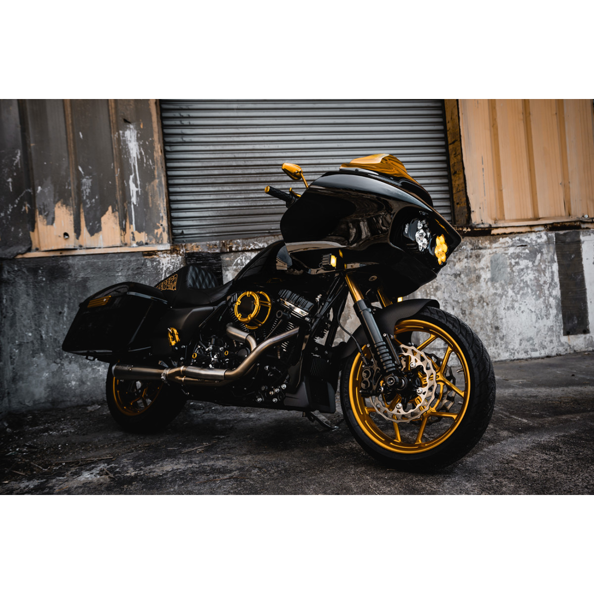 Custom Dynamics #SD2-RG-YW - Headlight/Fog Light - Shark Demon® - Road Glide