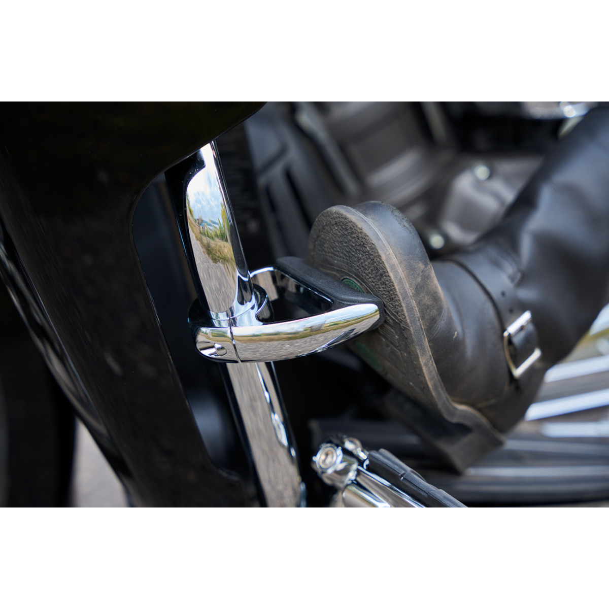 Ciro #6R000 - RydeCulture™ Foot Rests - Chrome - 1/2" Clevis Mount