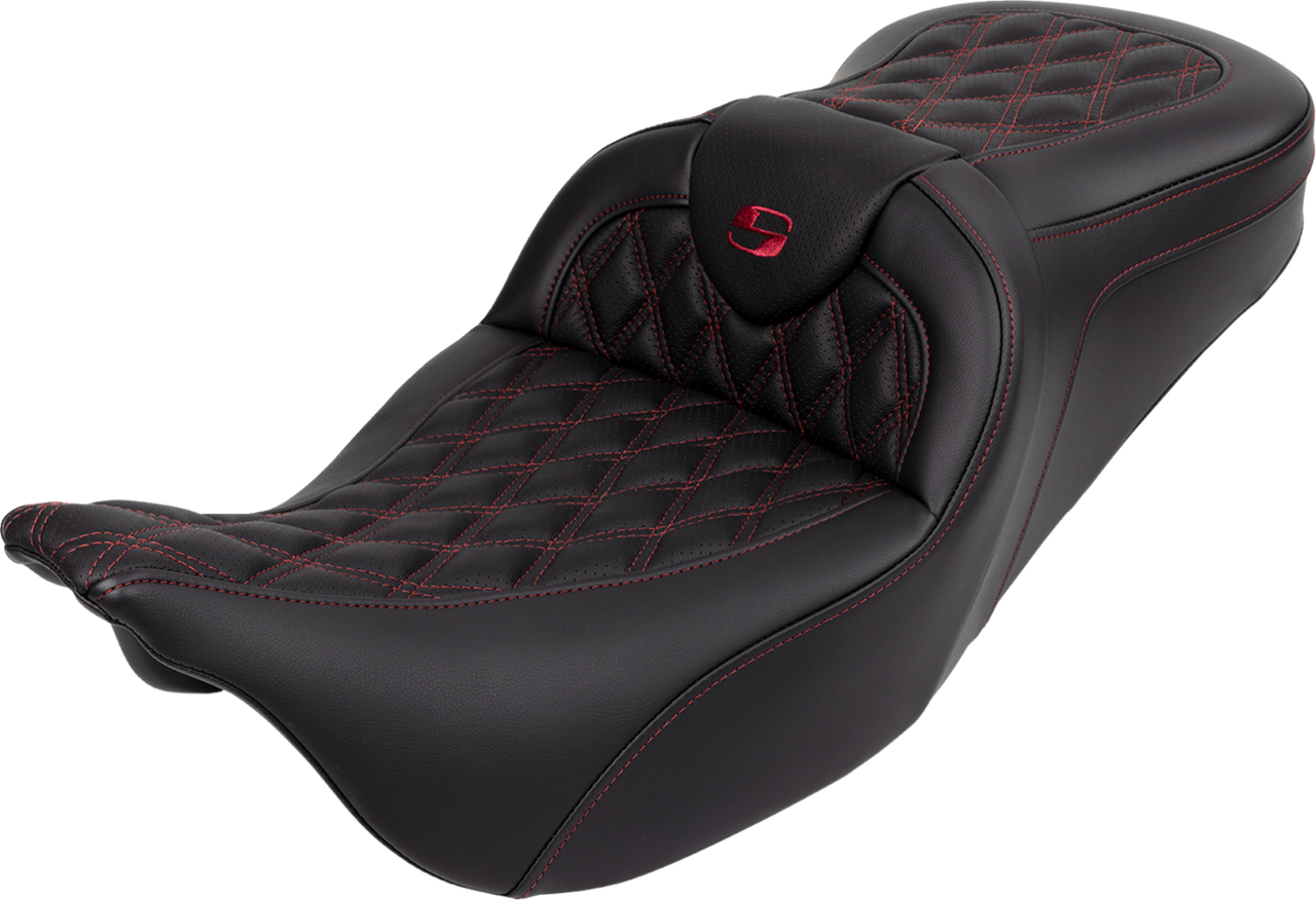 Saddlemen Roadsofa Seat - with Backrest - Wine Berry Stitch - FL '08-'23
