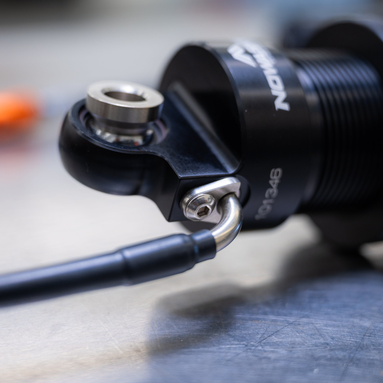 Harddrive M8 Softail Remote Resv. Shock 12.5"
