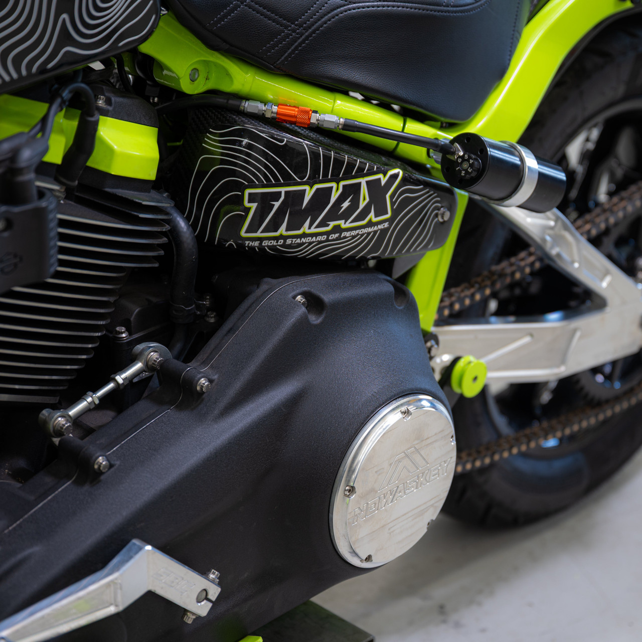 Harddrive M8 Softail Remote Resv. Shock 12.5"