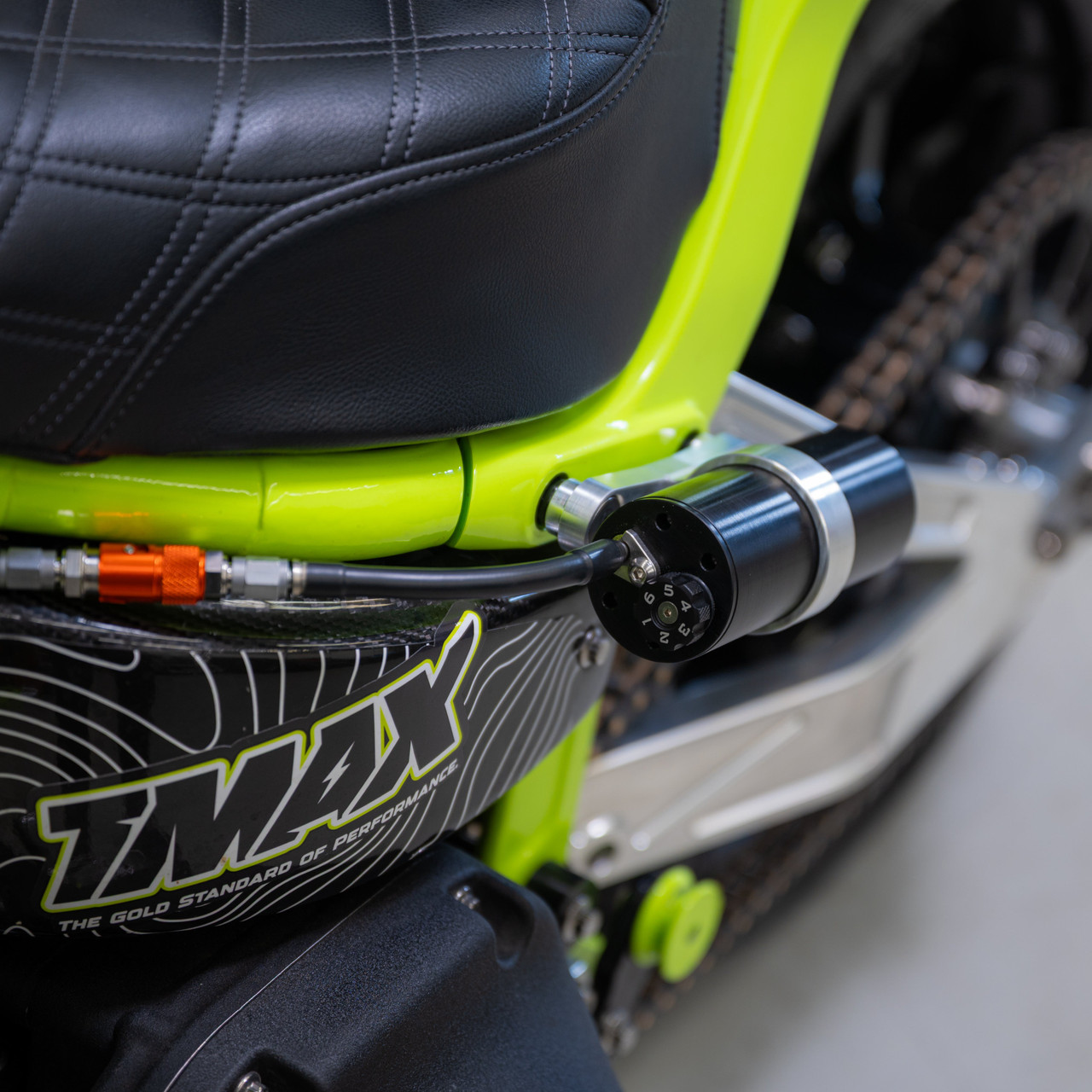 Harddrive M8 Softail Remote Resv. Shock 12.5"
