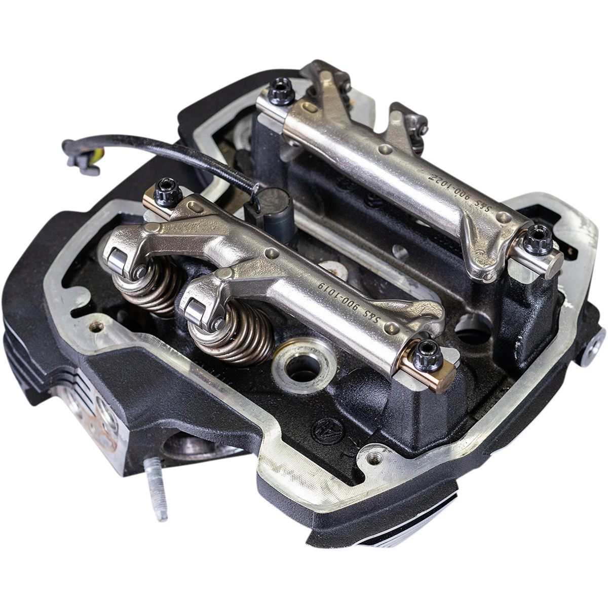 S&S Cycle #900-1084 - Roller Rocker Arms - 1.640 Rocker Ratio - M8