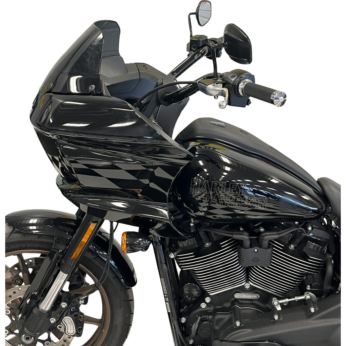 FAT Baggers INC. #903008-B - 1-1/4" EZ Install Round Top Handlebar - 8" - Black