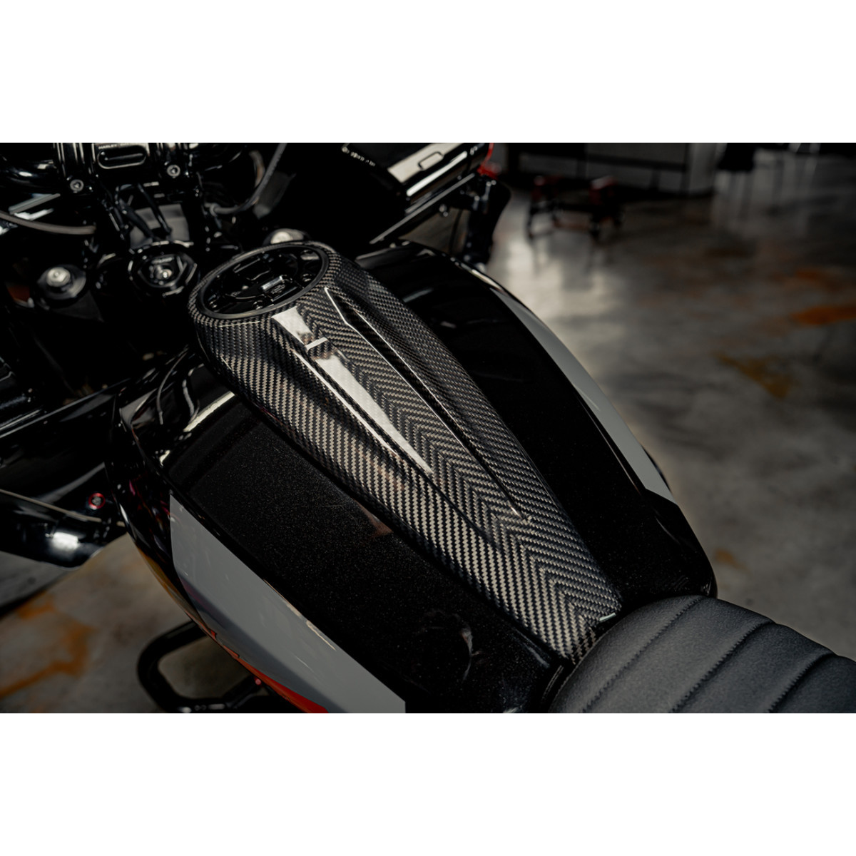 Slyfox #1029-TC1C - Dash Panel - With Hole - Gloss Black