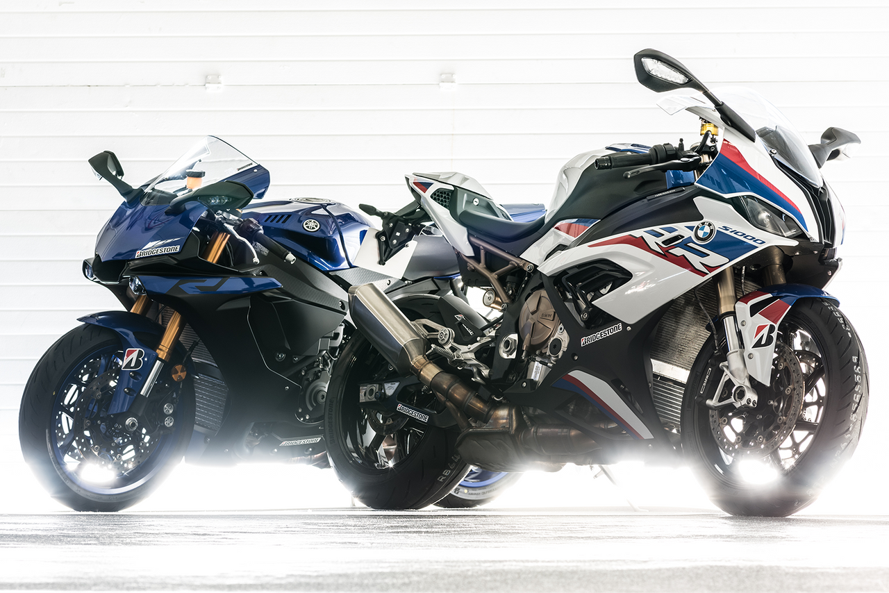 Tire - Battlax S22 Hypersport - 160/60ZR17 - 69W