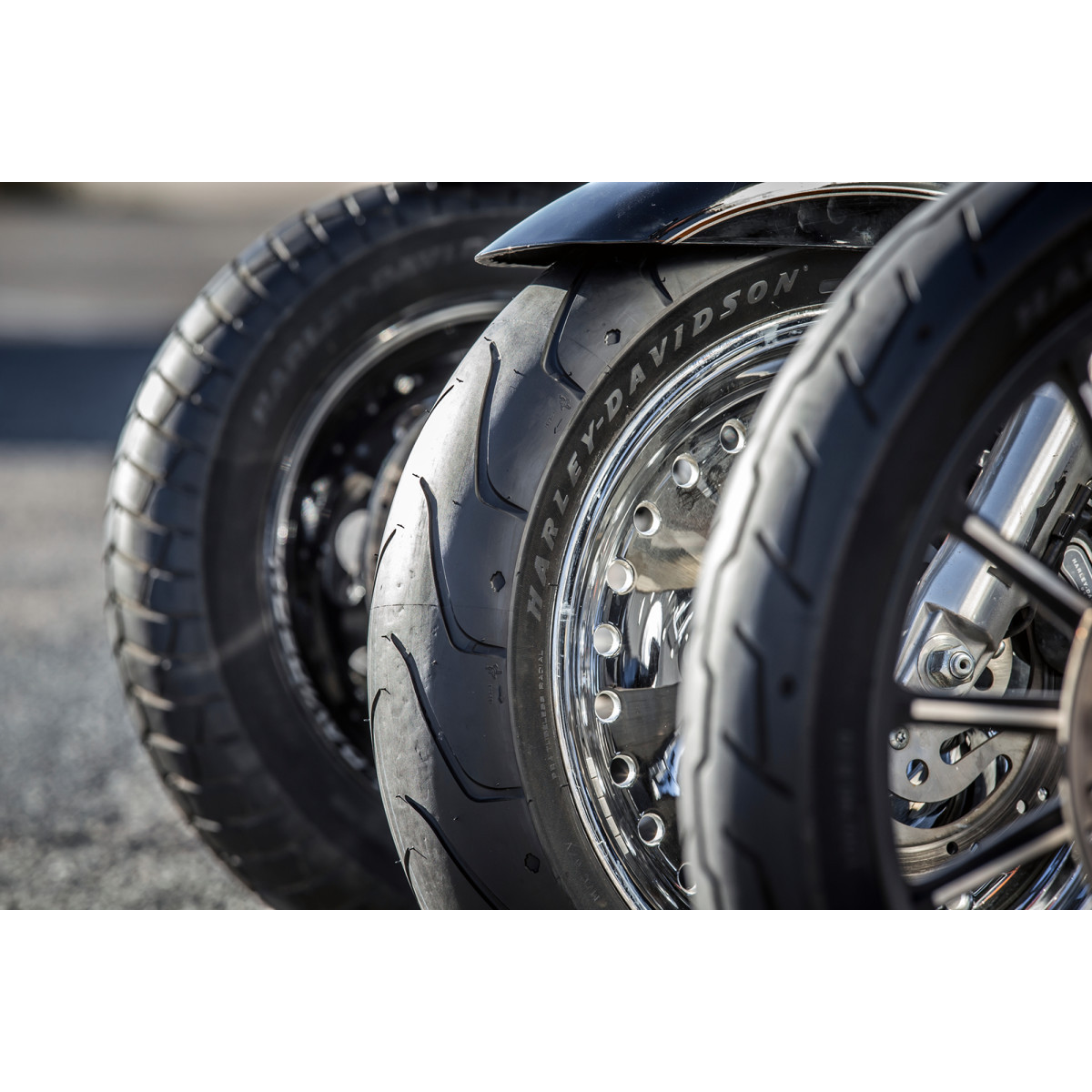 Michelin #42471 - Tire - Scorcher 11 - Rear - 180/55ZR17 - (73W)