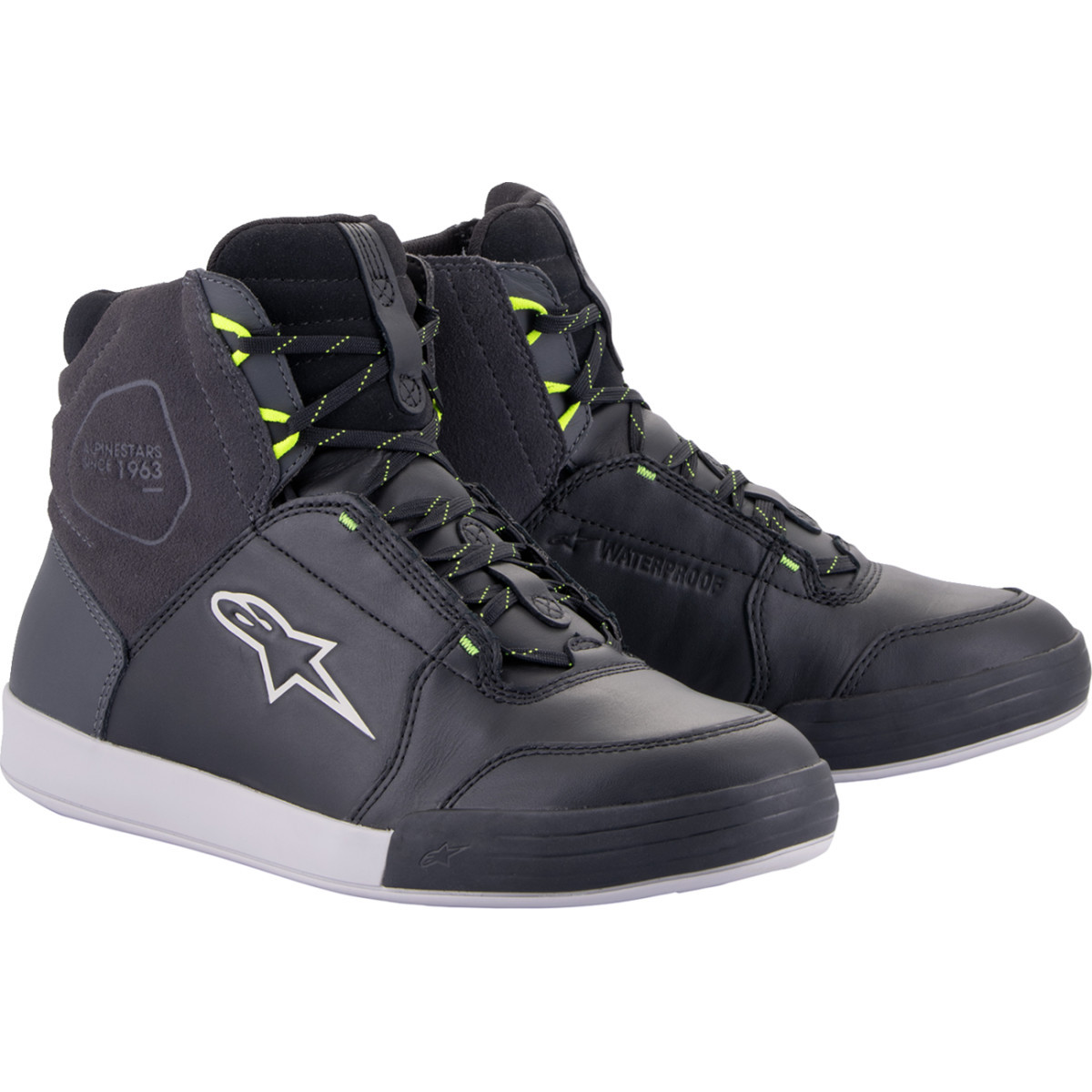 Alpinestars #25431231015-95 - Chrome Shoes - Waterproof - Black/Gray - US 9.5 / EU 42.5