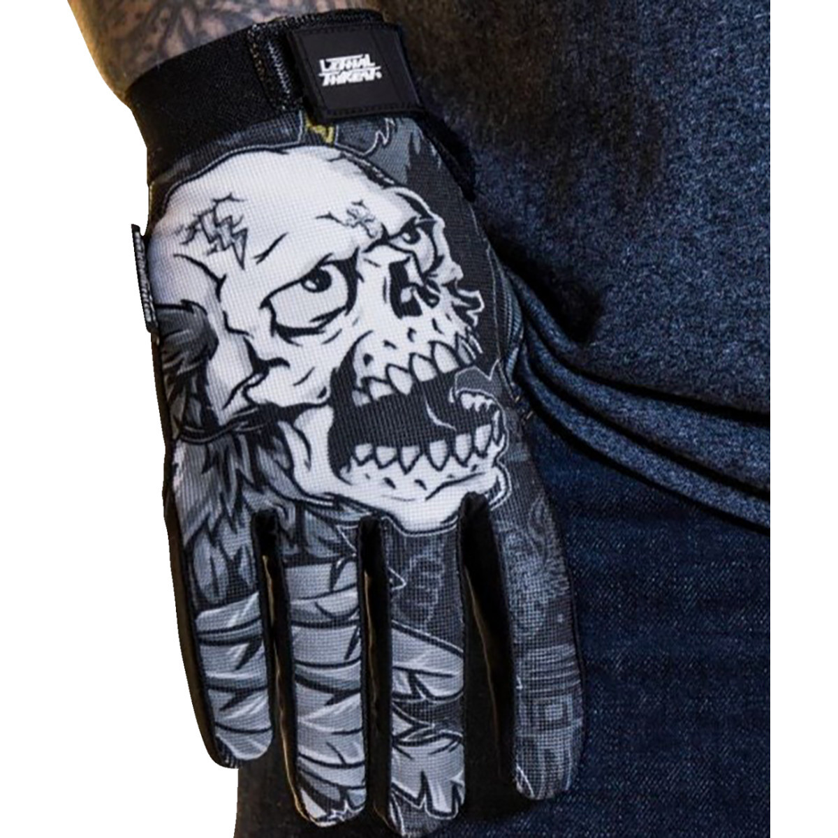 Lethal Threat #GL15021XL - Good N Evil Skulls Gloves - Black - XL