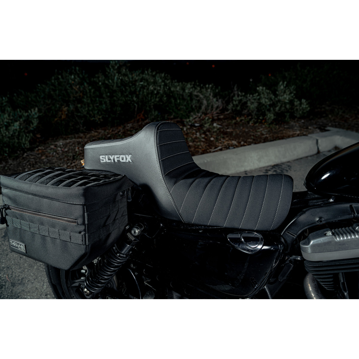 Slyfox #4709B-SlyFox - High Noon Seat - Vinyl - Classic Stitch - Silver Logo - Silver Stitch - XL '04-'22