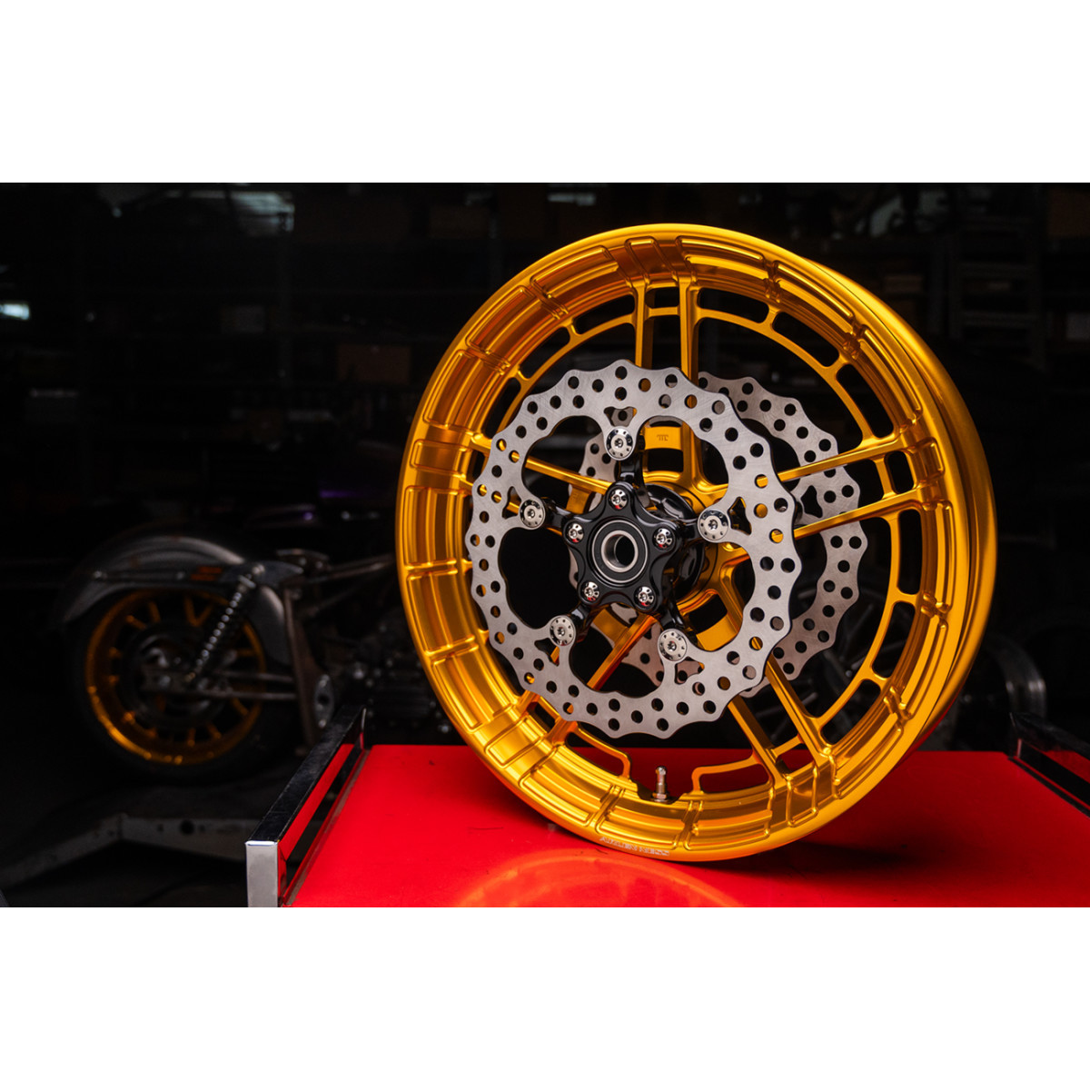 Arlen Ness #330-052 - Rim - Flatline - Front - Gold - 21x3.5