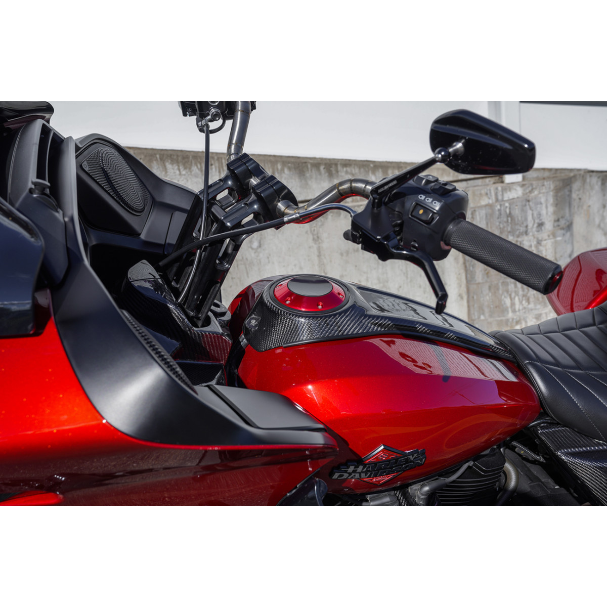 Arlen Ness #701-022 - Pop-Up Gas Cap - Red