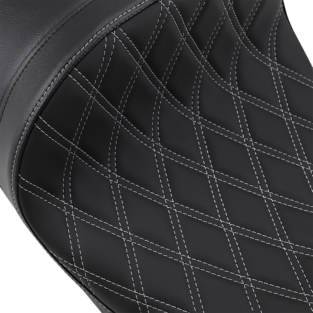 Drag Specialties Seats - Forward Low Solo Seat - Diamond - Silver Stitched - FL '08-'23