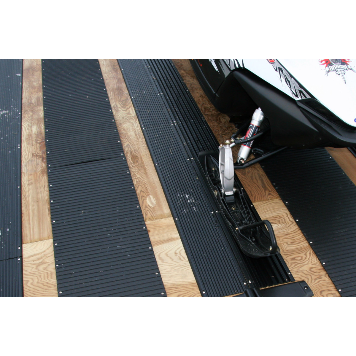 Caliber #13210 - TraxMat