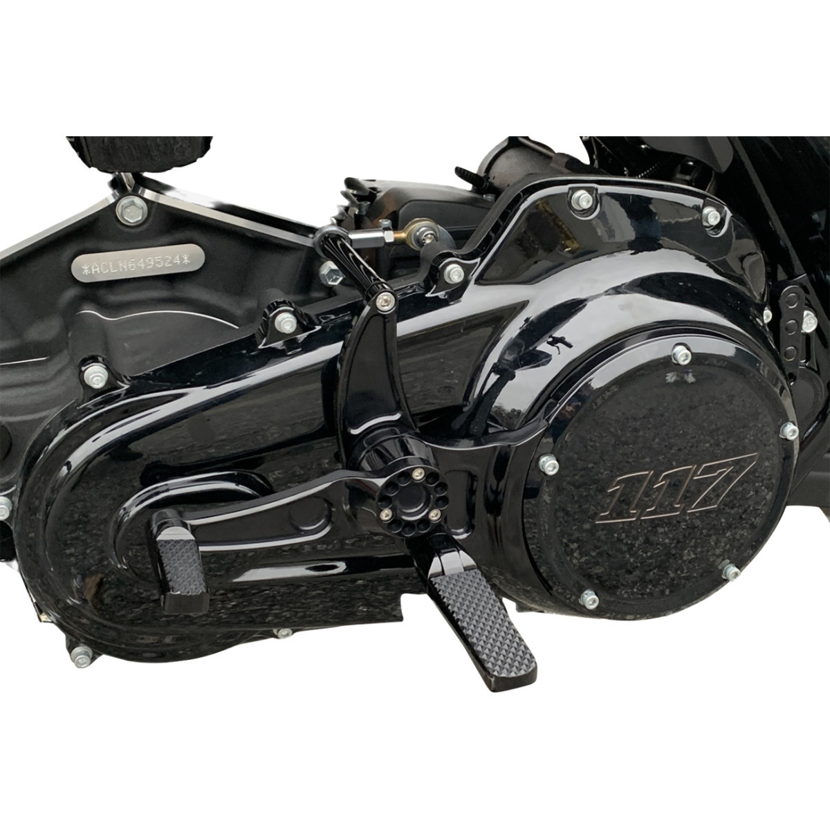 Hawg Halters #MCK-FC24AS-FK - Dominator Mid Controls - with Pegs - Black