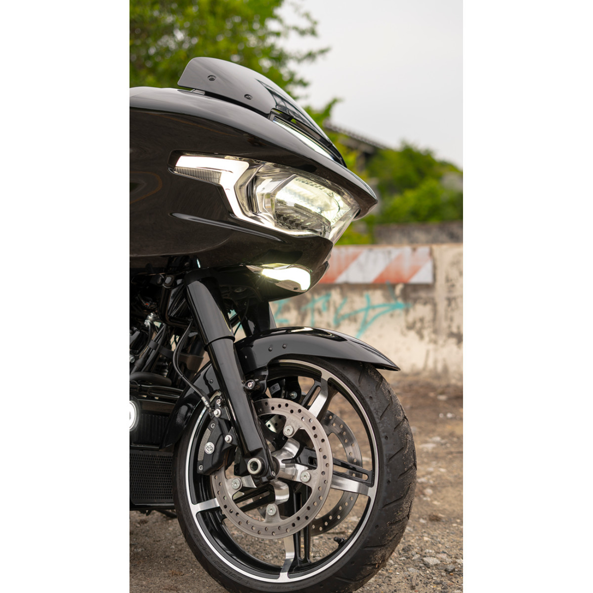 Ciro #45260 - GOAT-E Fairing Light - Chrome - FLTRX