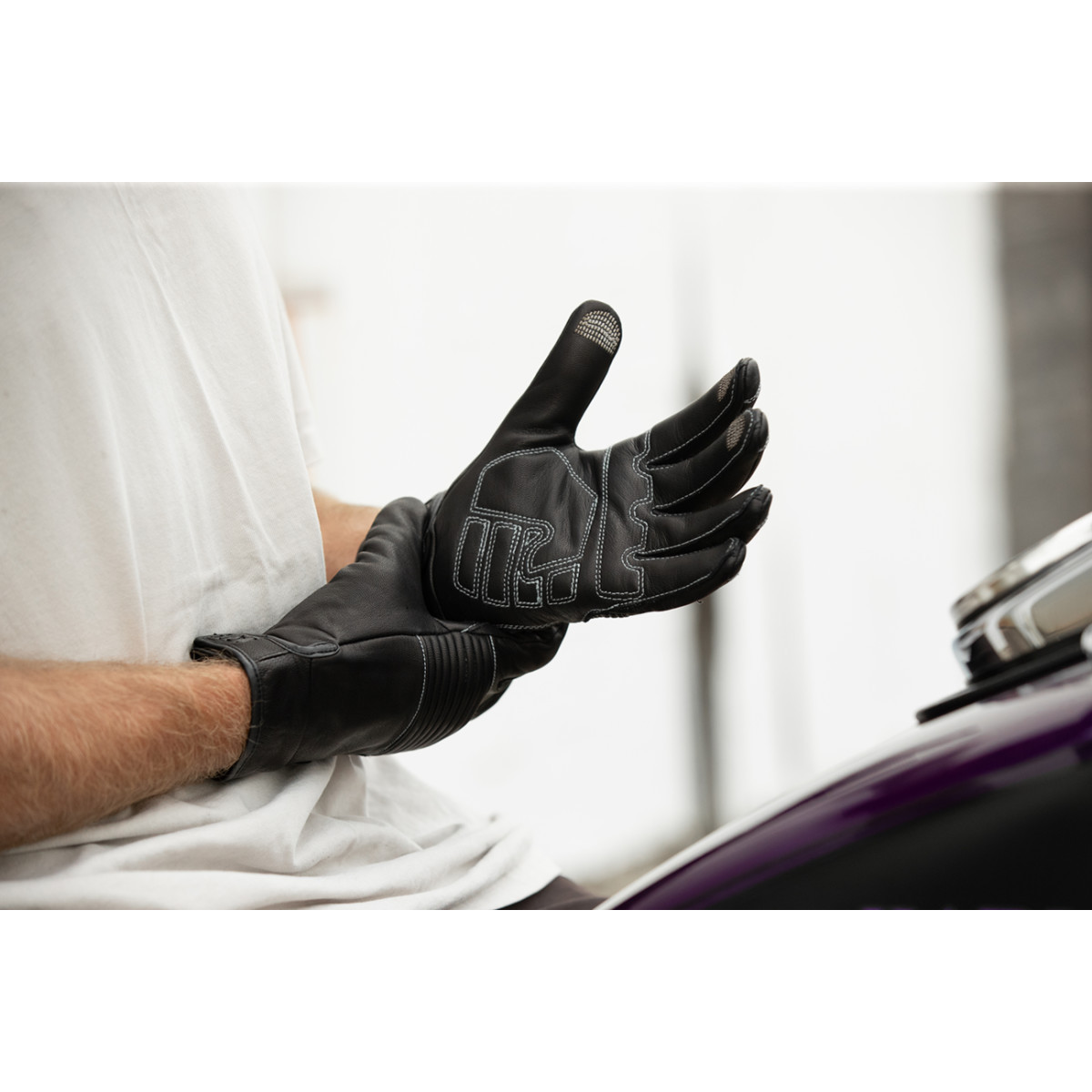 Fist Handwear #RW001XS - Road Warrior Leather Gloves - Black - XS