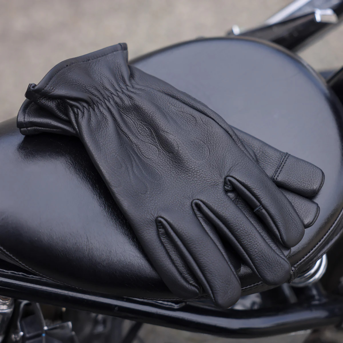 Thrashin Supply CO. #TRG-01-08 - Roper Leather Gloves - Black - Small