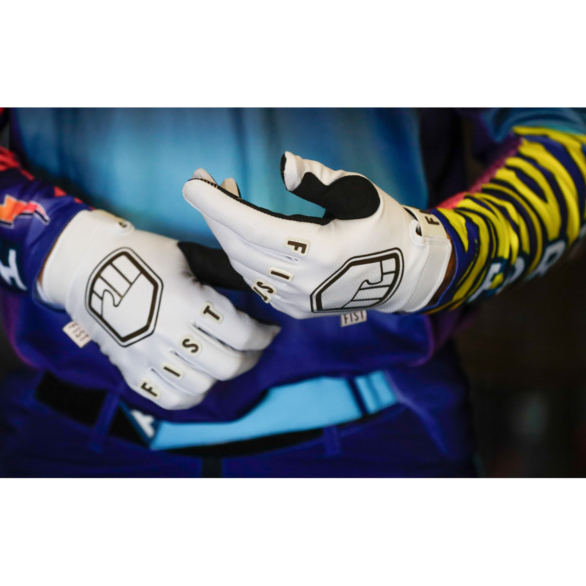 Fist Handwear #F-GS-00916-XXS - Strapped Stocker Gloves - Panda - 2XS