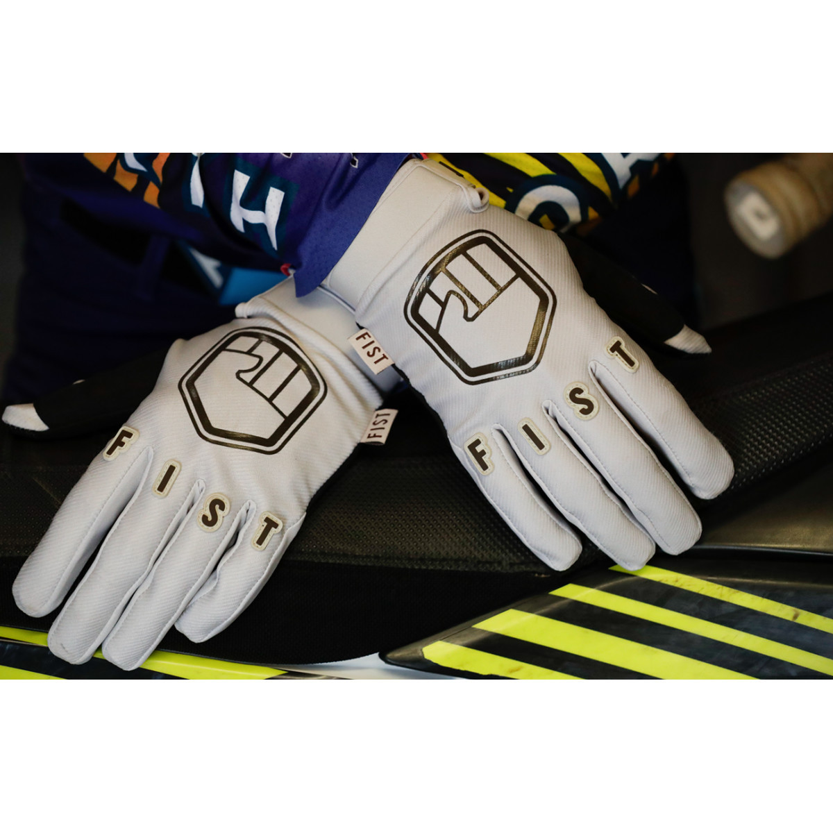 Fist Handwear #F-GS-00916-XL - Strapped Stocker Gloves - Panda - XL