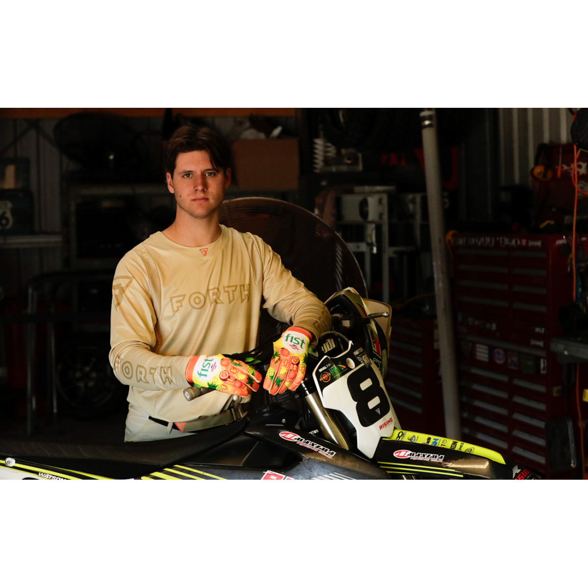 Fist Handwear #F-GS-01518-M - Strapped Fruit Punch Gloves - Medium