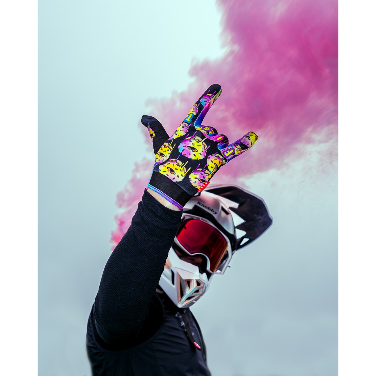 Fist Handwear #F-GS-01520-L - Strapped Caroline Buchanan Red Label Sprinkle Fades Gloves - Large