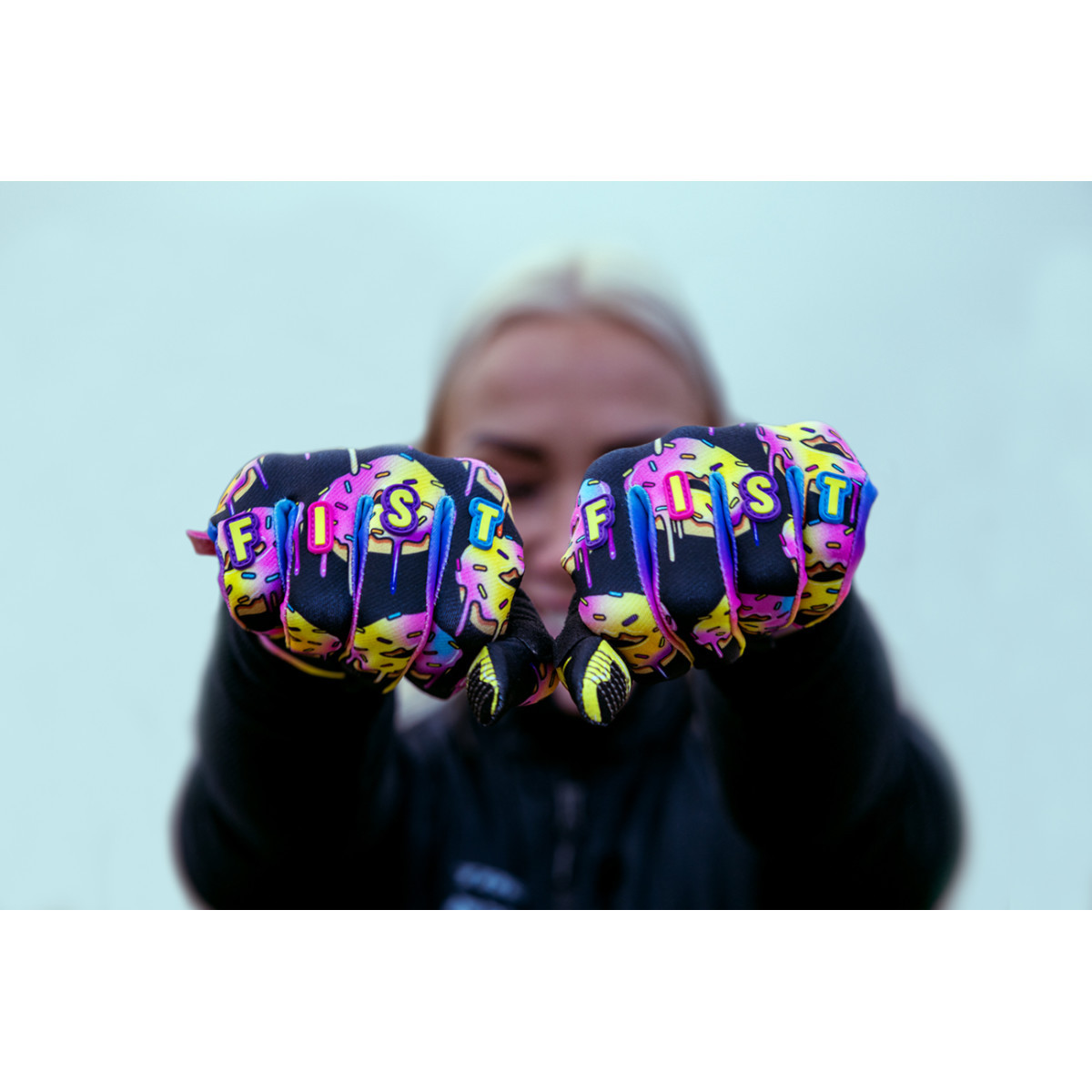Fist Handwear #F-GS-01520-XL - Strapped Caroline Buchanan Red Label Sprinkle Fades Gloves - XL
