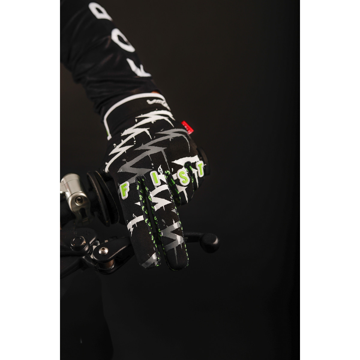Fist Handwear #F-GS-01522-L - Strapped Taka Higashino Cali Roll Gloves - Large