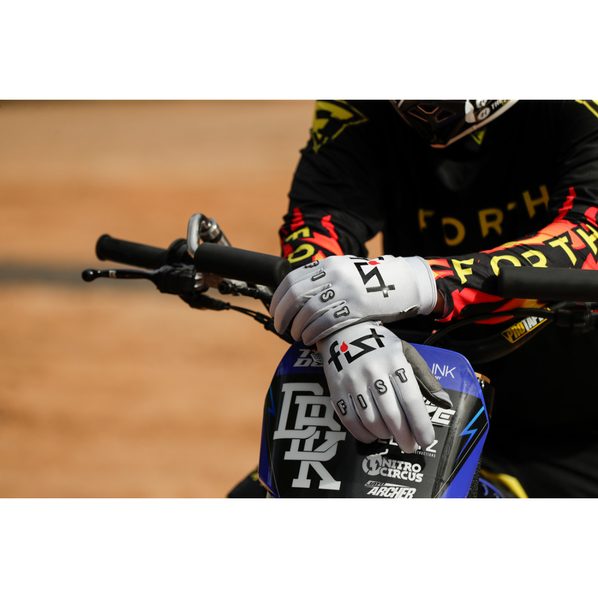 Fist Handwear #F-GF-01524-M - Frosty Lighter Gloves - Medium