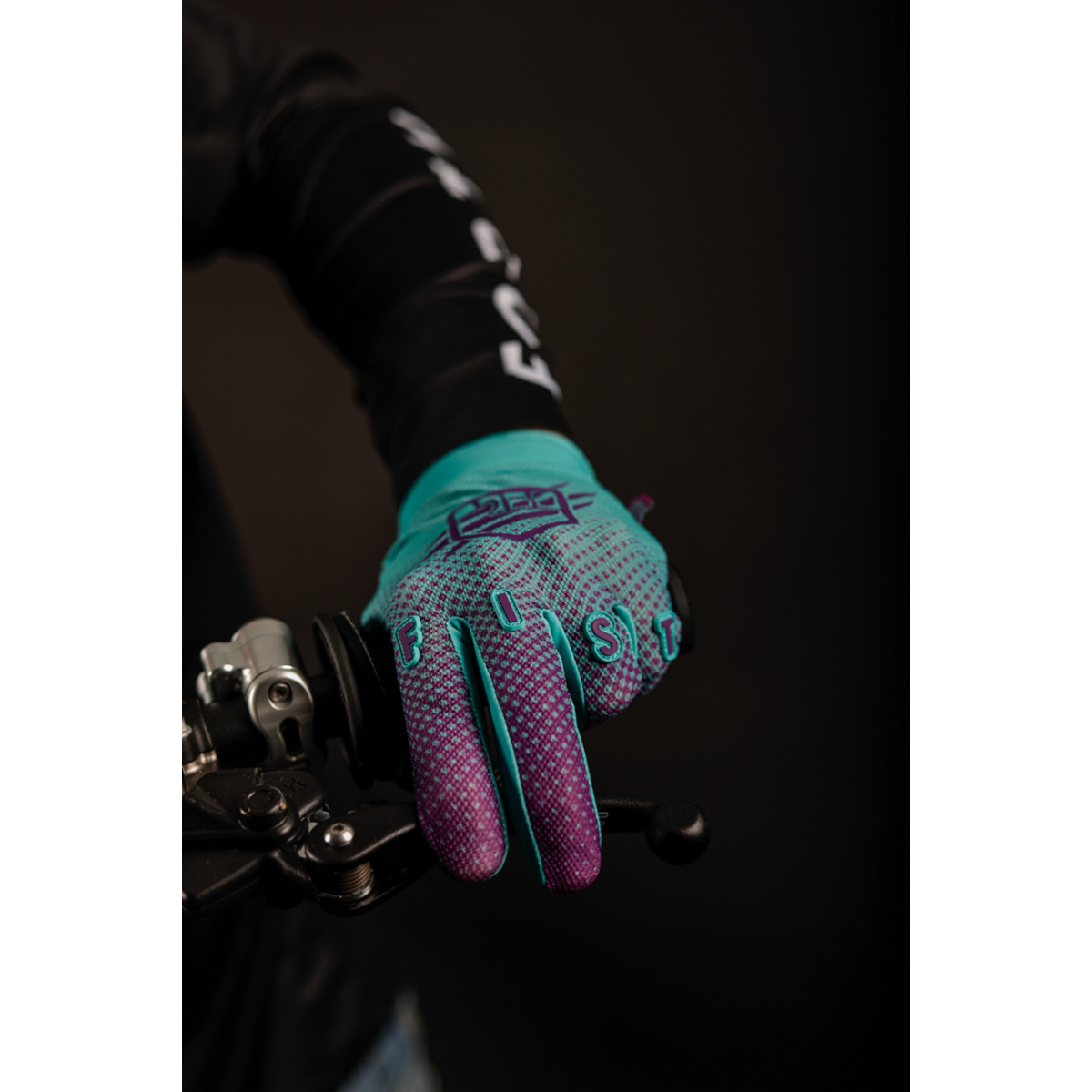 Fist Handwear #F-GB-01525-XS - Breezer Gloves - Violet Halftone - XS