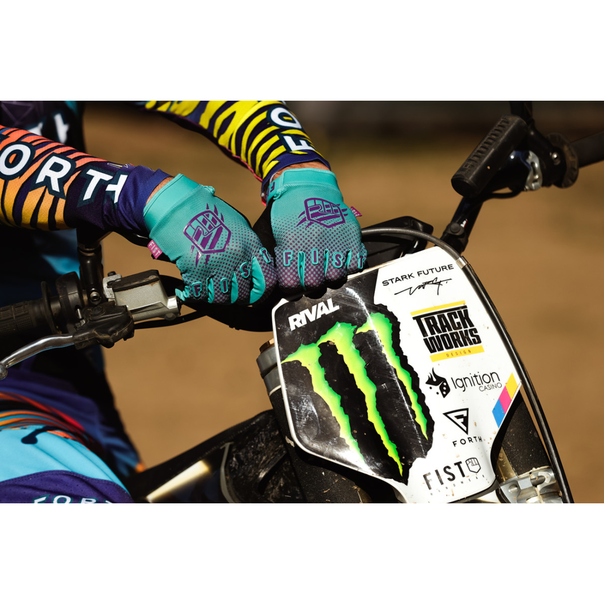 Fist Handwear #F-GB-01525-XL - Breezer Gloves - Violet Halftone - XL