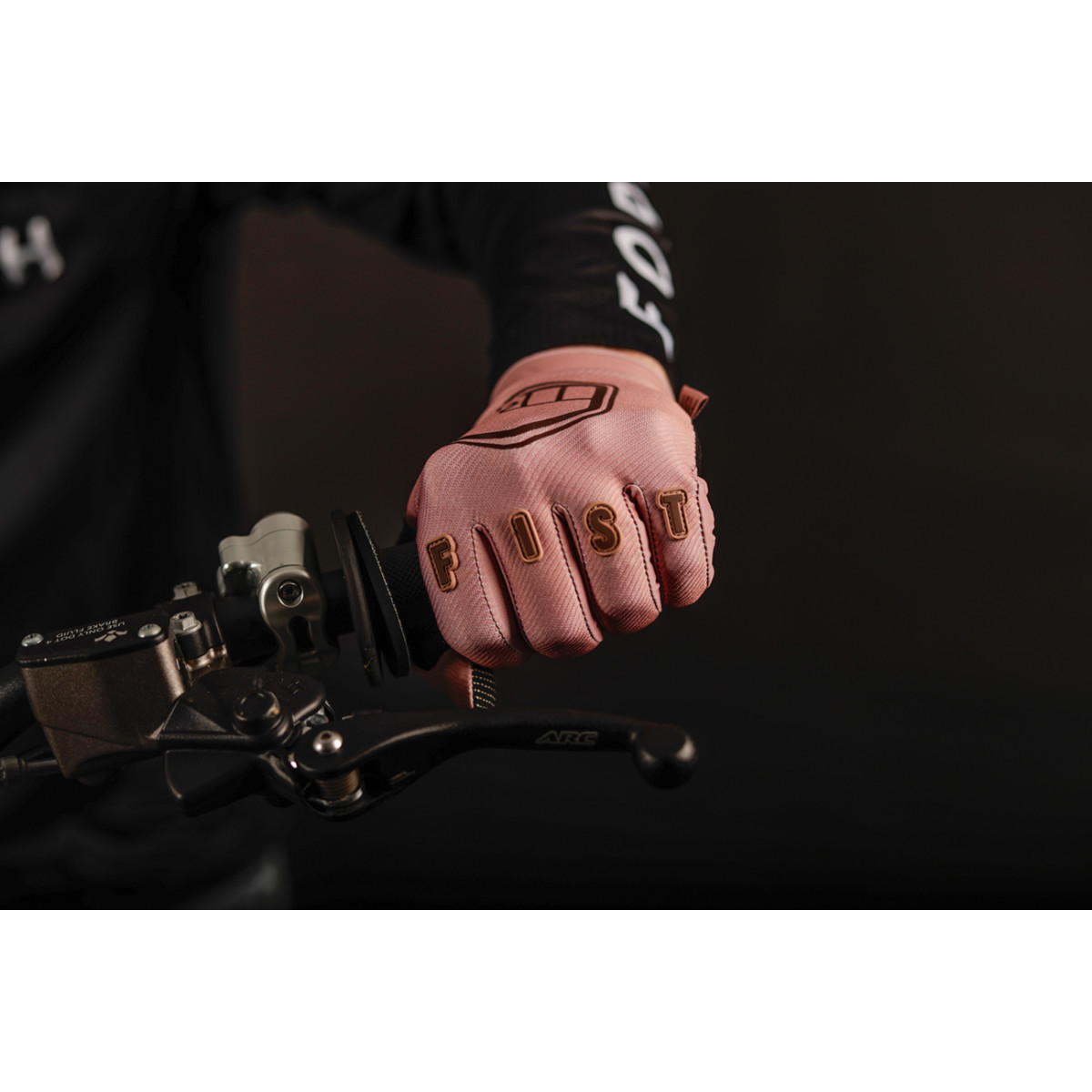 Fist Handwear #F-GS-01527-XXS - Strapped Earth Stocker Gloves - Tan - 2XS