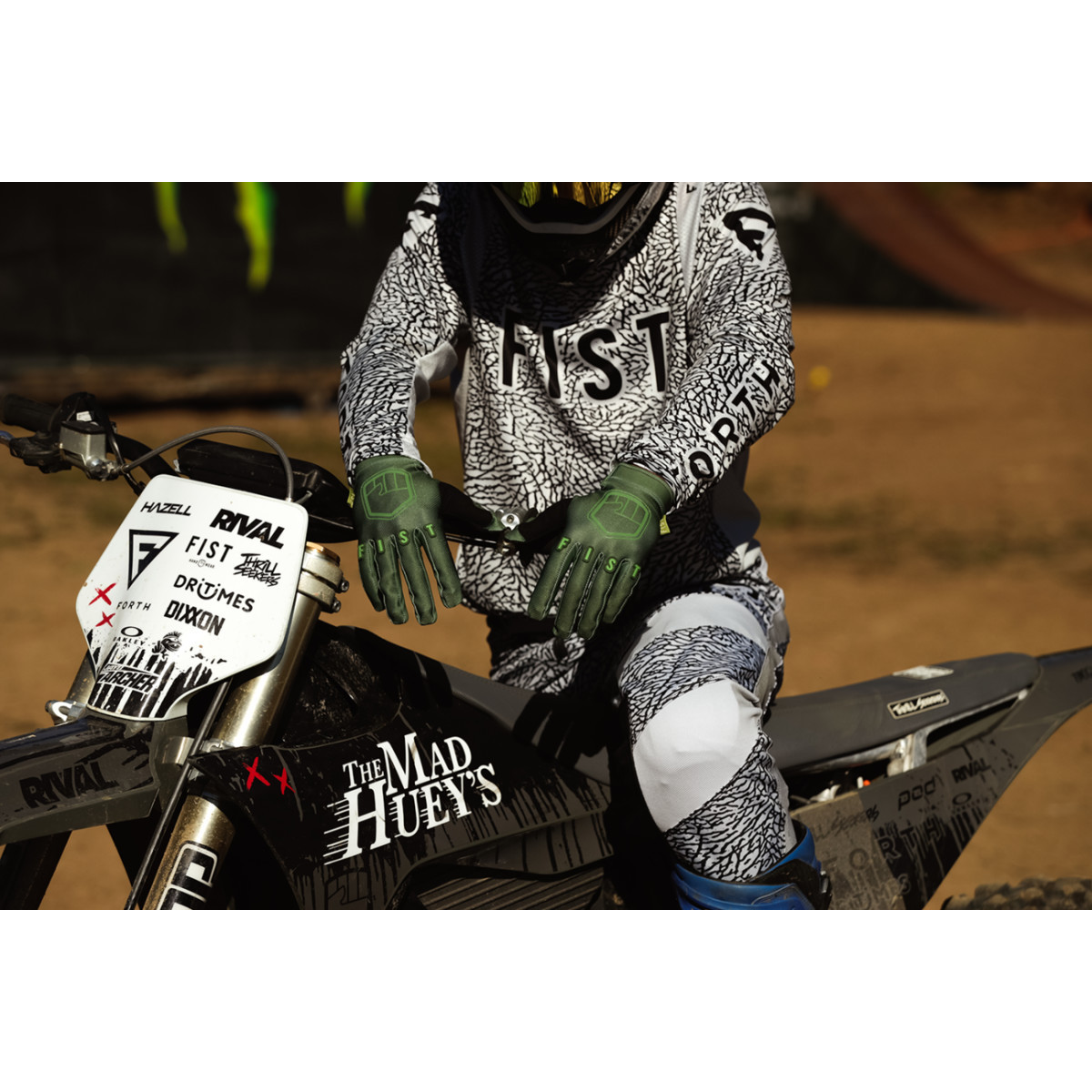 Fist Handwear #F-GS-01529-XL - Strapped Earth Stocker Gloves - Olive - XL