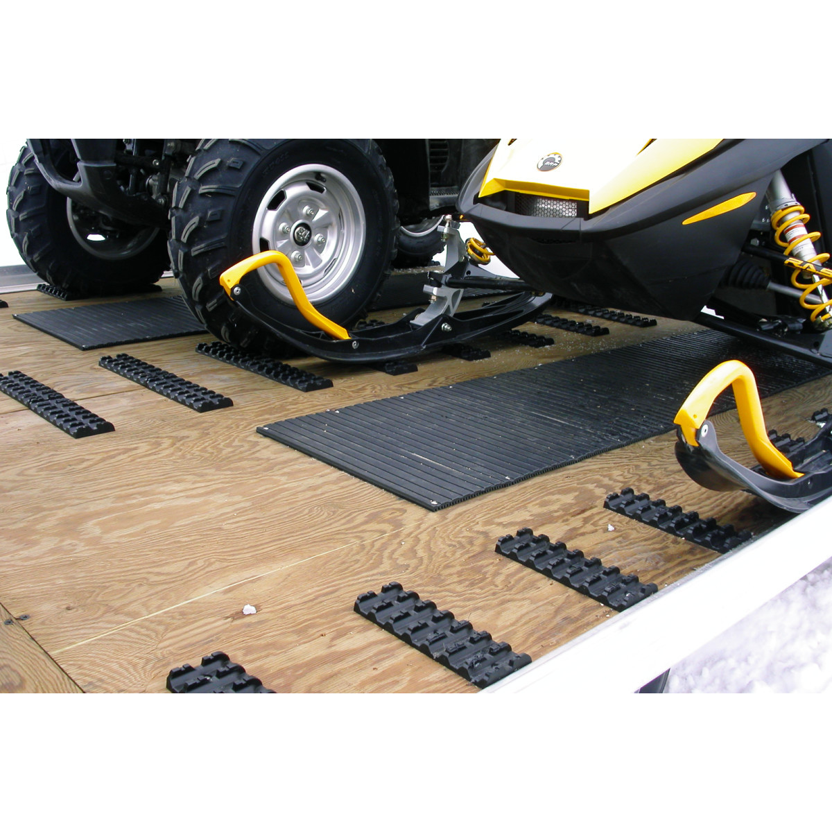Caliber #13350 - Trailer Grip Glides