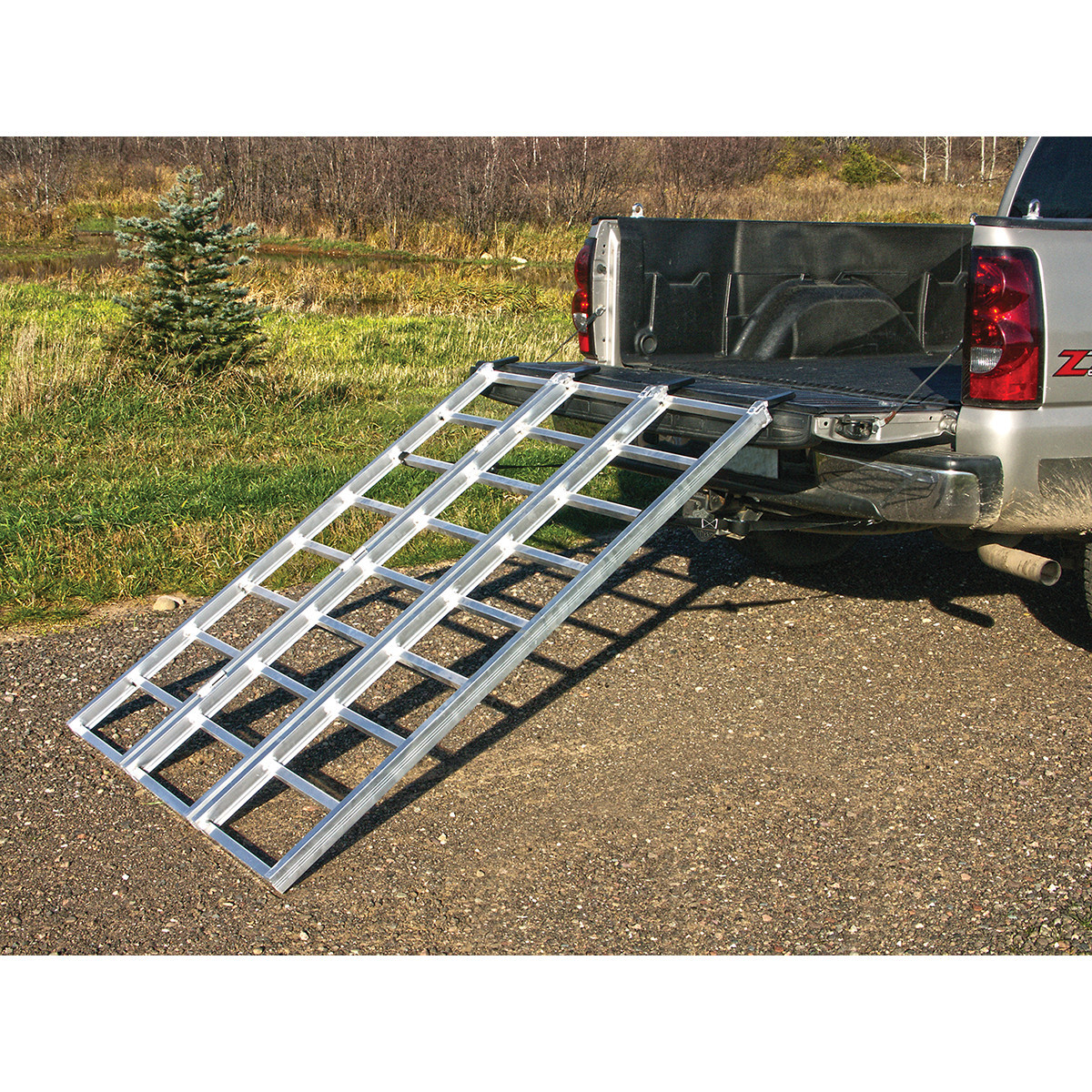 Yutrax #TX103 - Tri-Fold Ramp - 50" x 69"