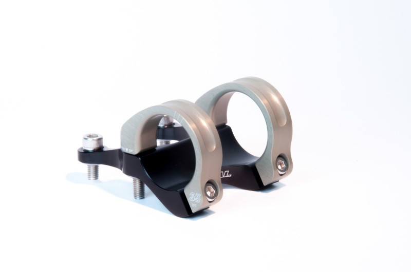 Renthal STM113-BKAG Renthal Integra 35 Handlebar Clamp 45 mm./ Zero Rise