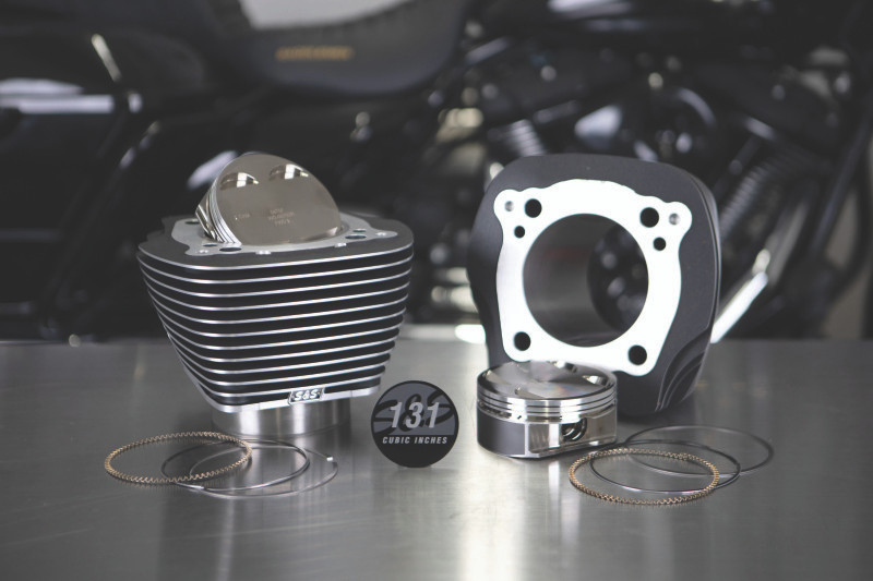 S&S Cycle 910-0762 S&S Cycle 2017+ M8 Models 4.250in Bore 4-5/8in Stroke Cylinder Kit - Wrinkle Black w/ Highlight