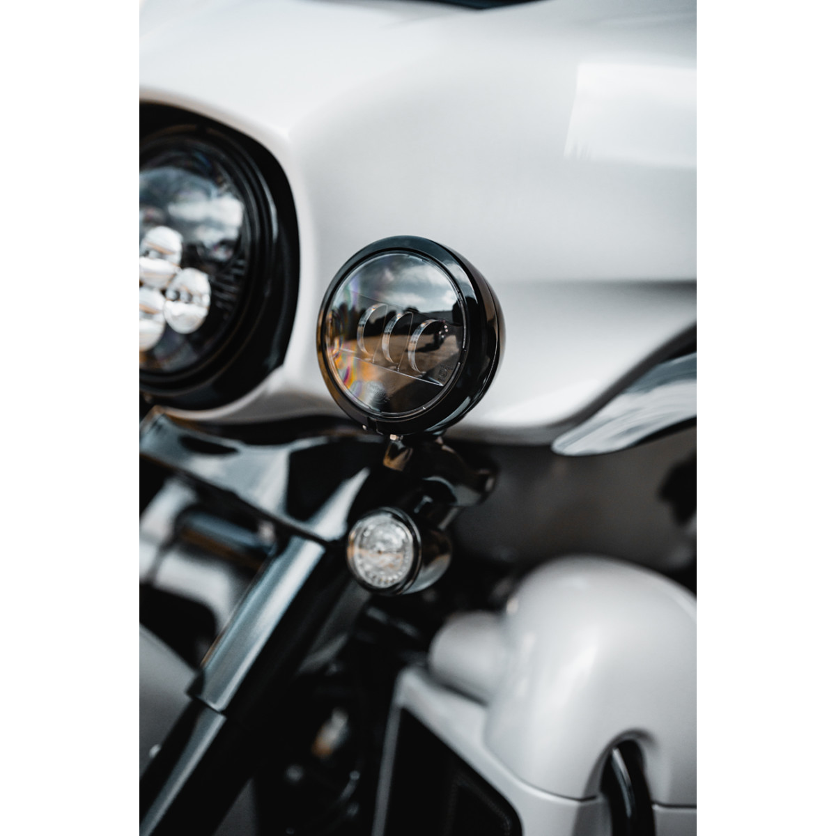 Custom Dynamics #CD-45-B - 4.5" Passing Lamp - with Halo - Black