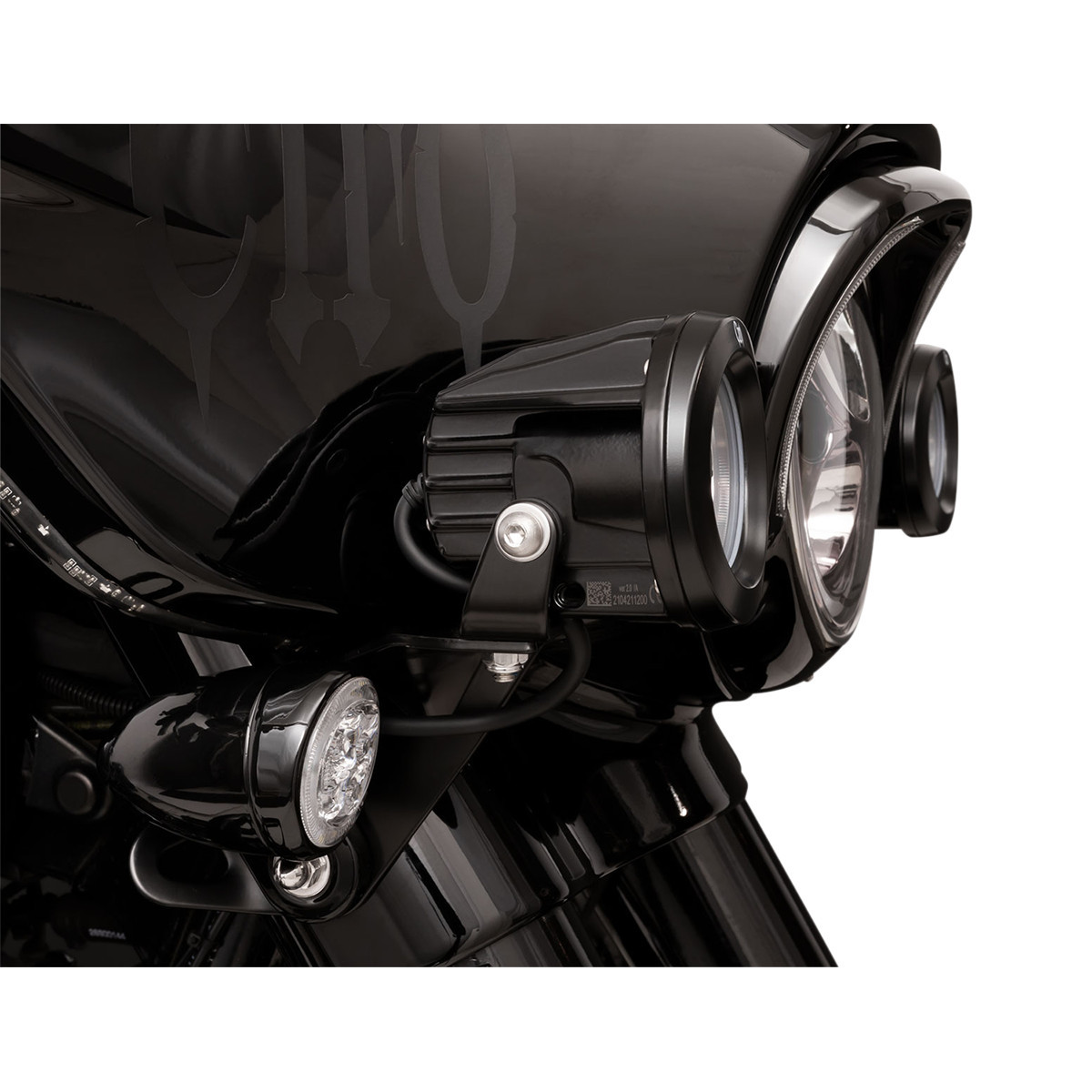 Ciro #45009 - Spotlight w/ Bracket Mount - Black