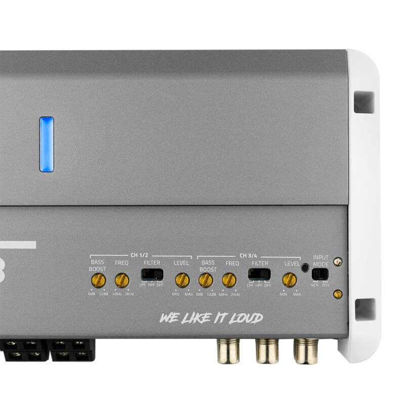 DS18 NXL-M4 DS18 4-Channel Class-D Amp Full-Range 2x 150 Watts RMS at4 ohm IP55 Waterproof Rating