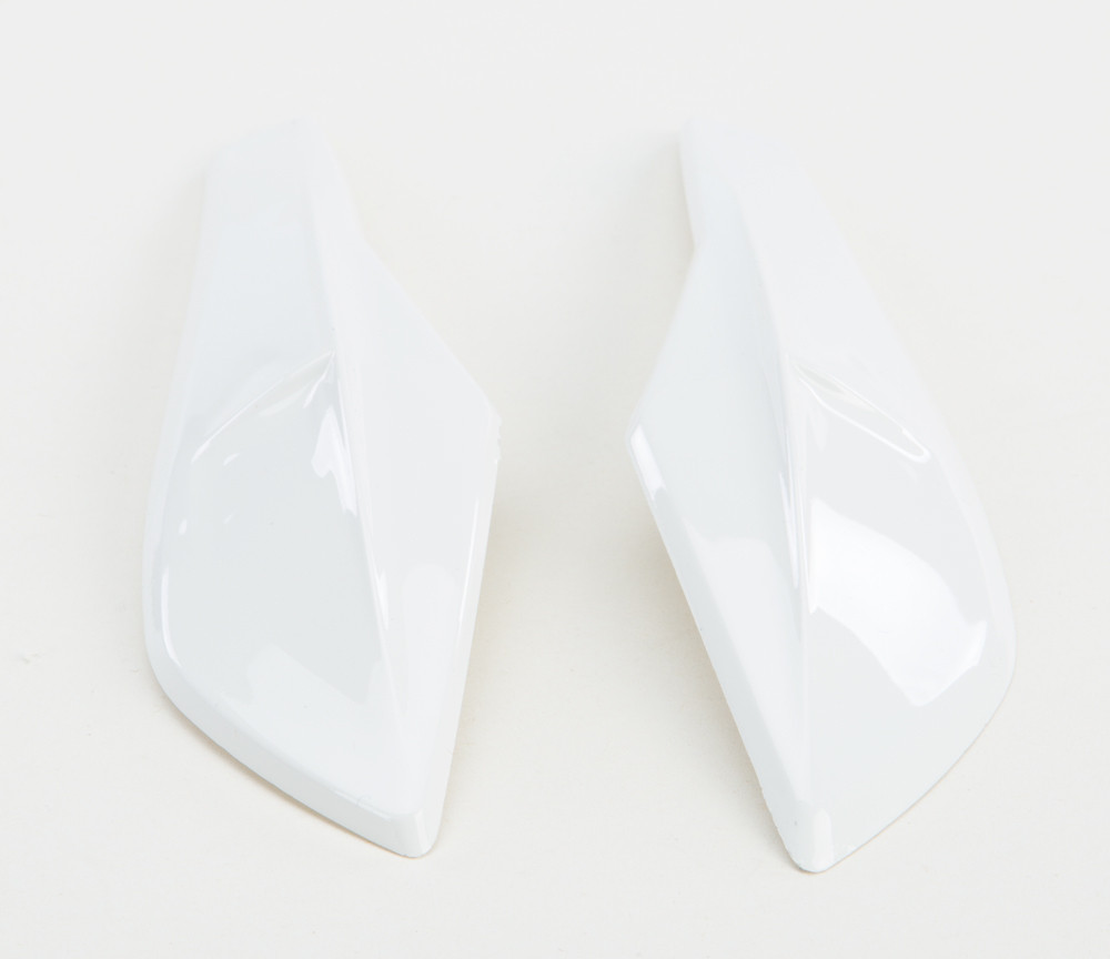 Gmax #G064050 - TOP Front Vents Left/Right Matte White Ff-88/Gm-64