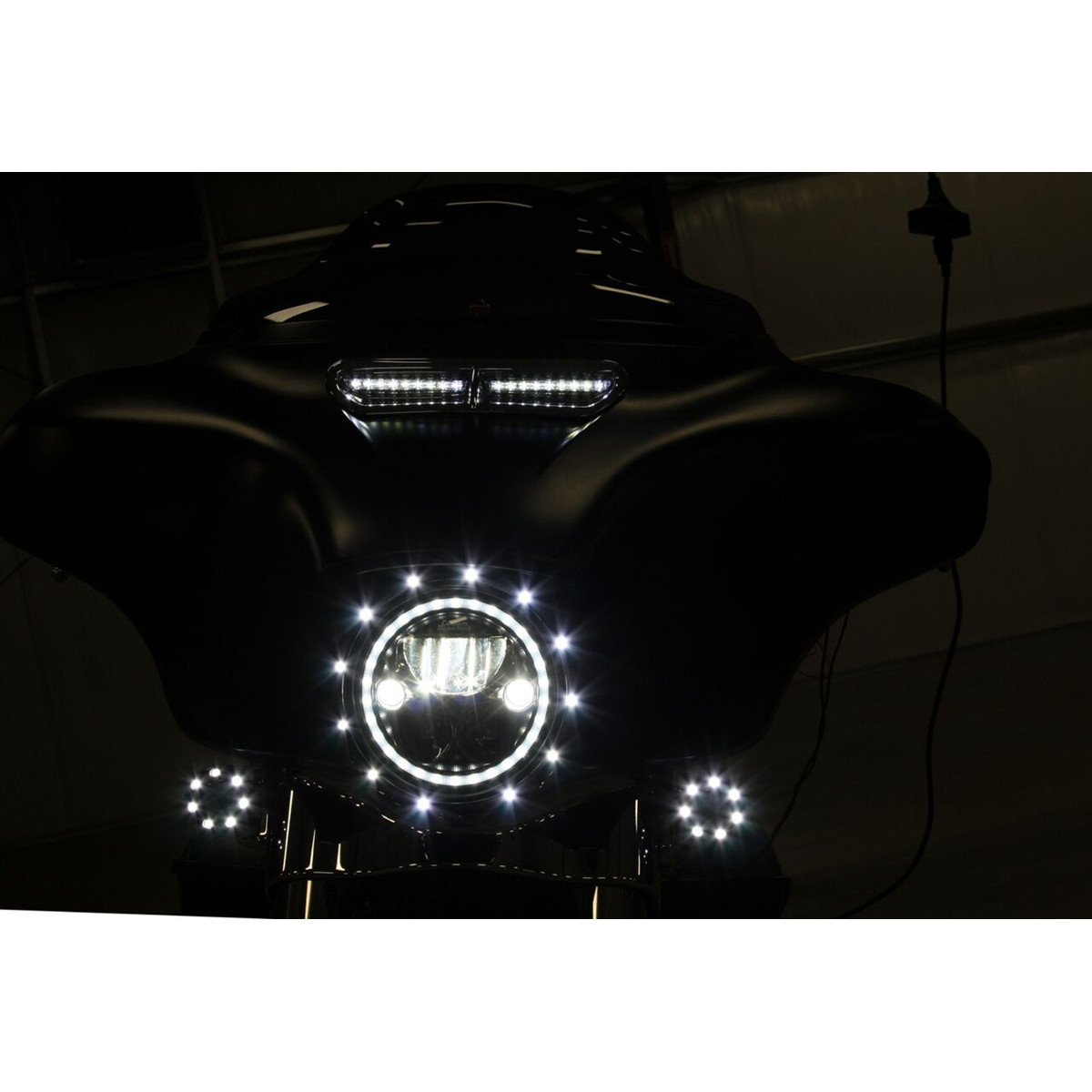 Custom Dynamics #CD-VENT-TF-KIT - Fairing Vent Trim - White